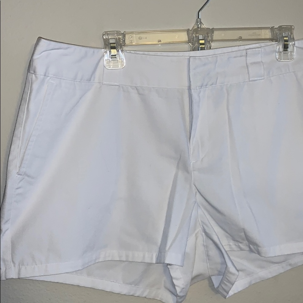 Gap 16 Shorts